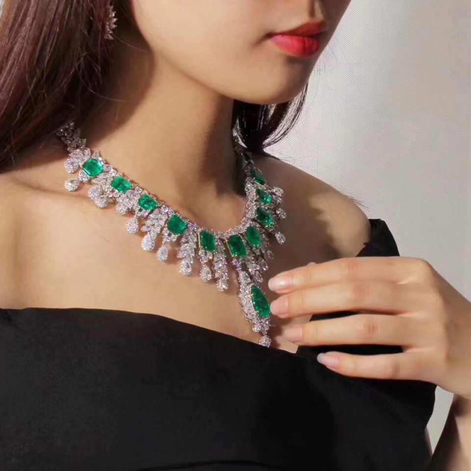 62.612ct Big Emerald Gemstone Pendant  for Women Classic Square Shape Necklace